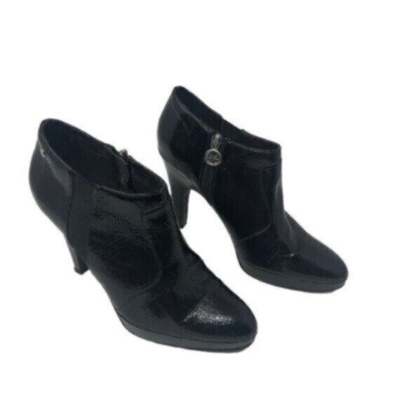 Isaac Mizrahi Desiree Black Shiny Leather Ankle Bootie Heel Size 7.5 - Picture 3 of 14